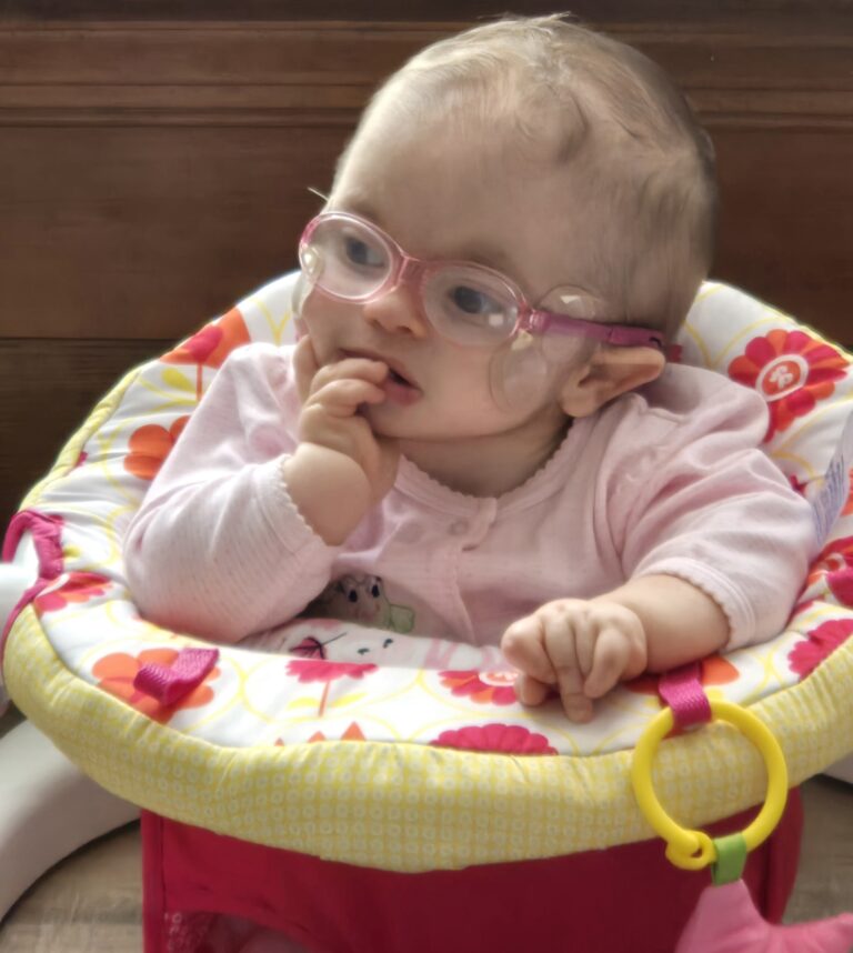 Paislee Grace, Mosaic Trisomy 18. Thriving Thursday Child